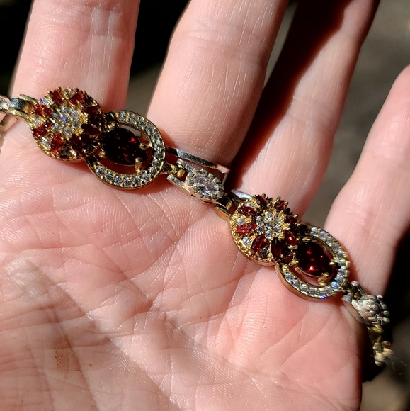 STUNNING ruby, garnet & white Topaz sterling & gold bracelet - Picture 8 of 9